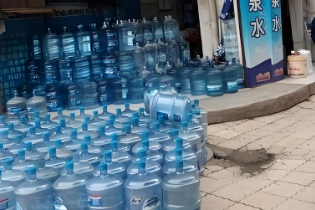 水站选址与启动：门店是否需要停车或临时装卸空间？